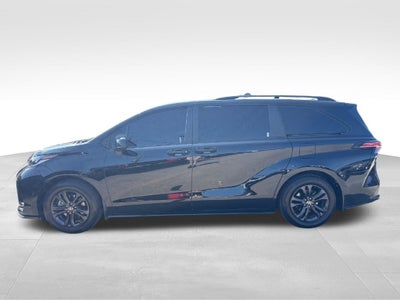 2025 Toyota Sienna XSE 7 Passenger