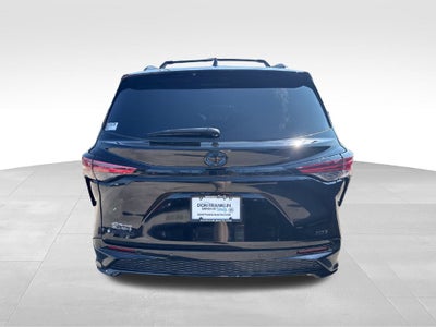2025 Toyota Sienna XSE 7 Passenger