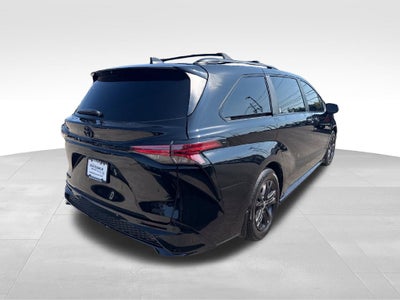 2025 Toyota Sienna XSE 7 Passenger