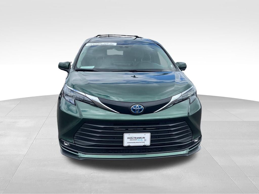 2025 Toyota Sienna XLE 7 Passenger