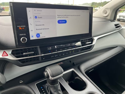 2025 Toyota Sienna XLE 7 Passenger