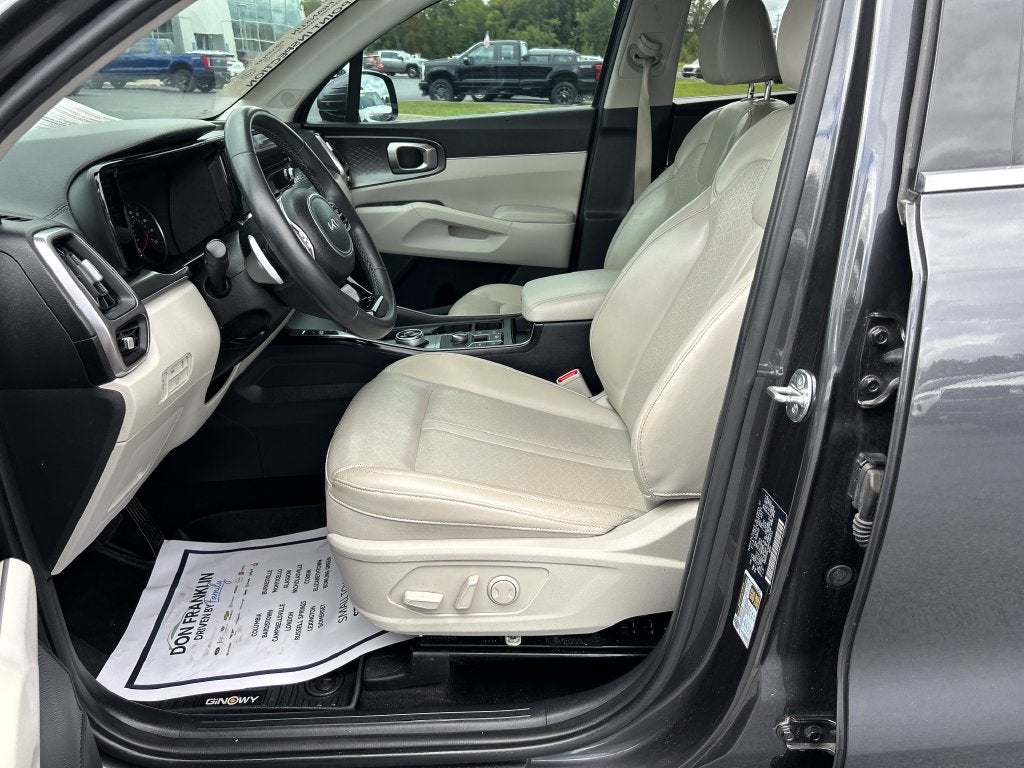 2023 Kia Sorento Hybrid EX