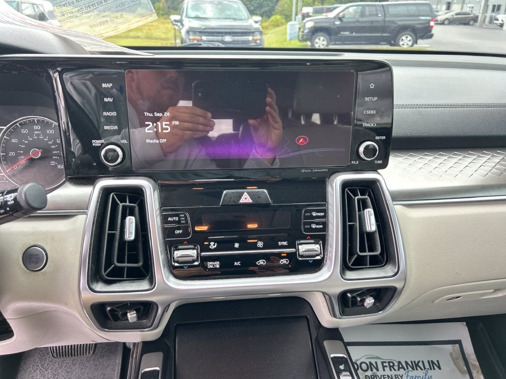 2023 Kia Sorento Hybrid EX