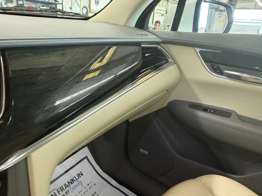 2021 Cadillac XT6 Premium Luxury
