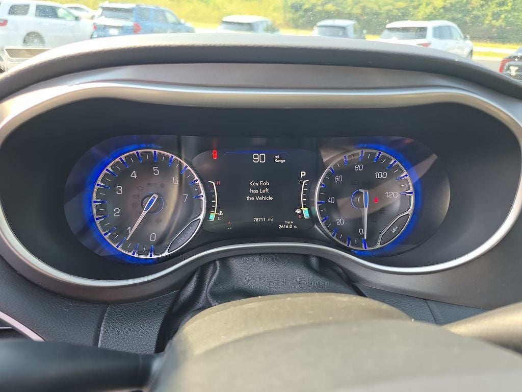 2023 Chrysler Pacifica Touring L
