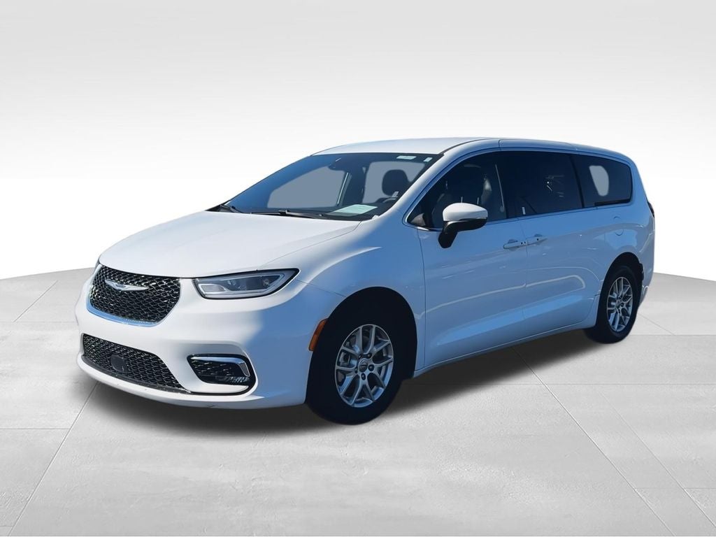 2023 Chrysler Pacifica Touring