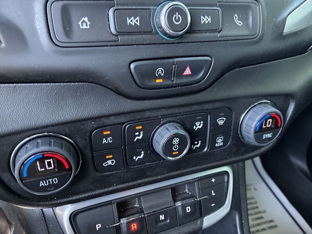 2022 GMC Terrain SLE