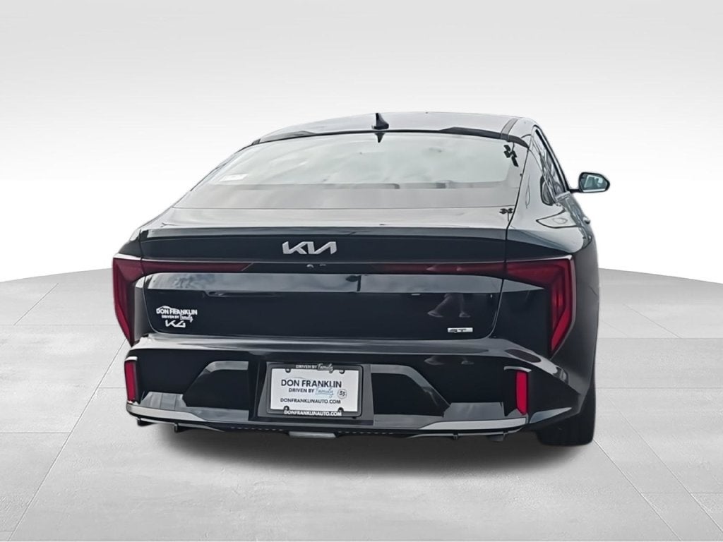 2025 Kia K4 GT-Line