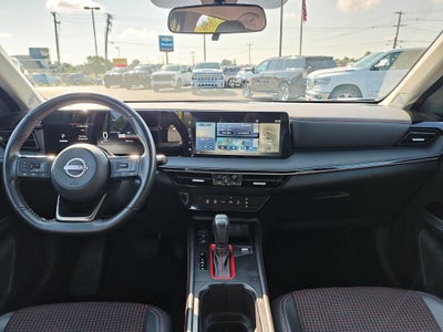 2025 Nissan Kicks SR