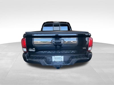 2022 Toyota Tacoma SR V6