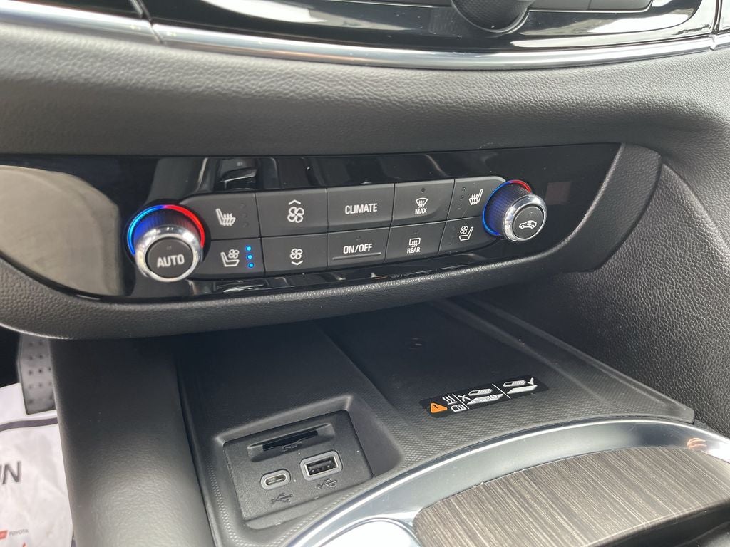 2023 Buick Enclave Avenir