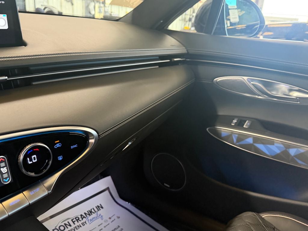 2025 Genesis GV70 3.5T Sport Advanced