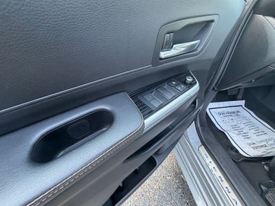 2025 Toyota Sienna Woodland Edition 7 Passenger