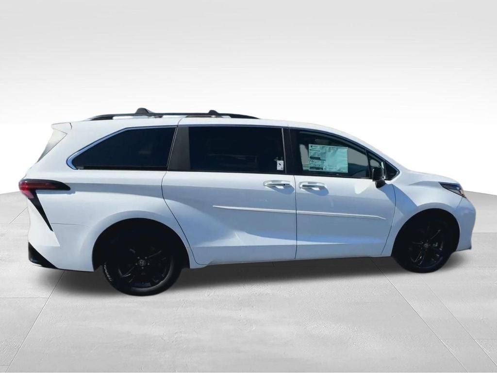 2024 Toyota Sienna XSE 7 Passenger