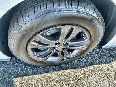 2024 Toyota Sienna XSE 7 Passenger