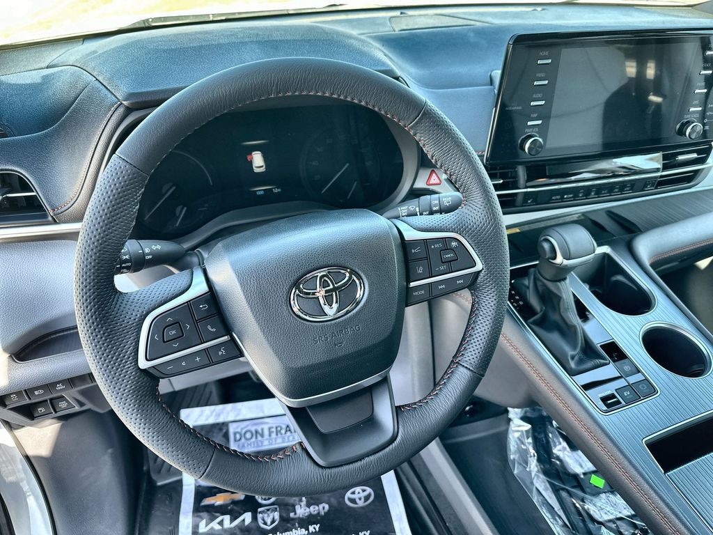 2024 Toyota Sienna XSE 7 Passenger