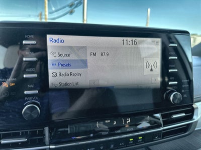 2024 Toyota Sienna XSE 7 Passenger