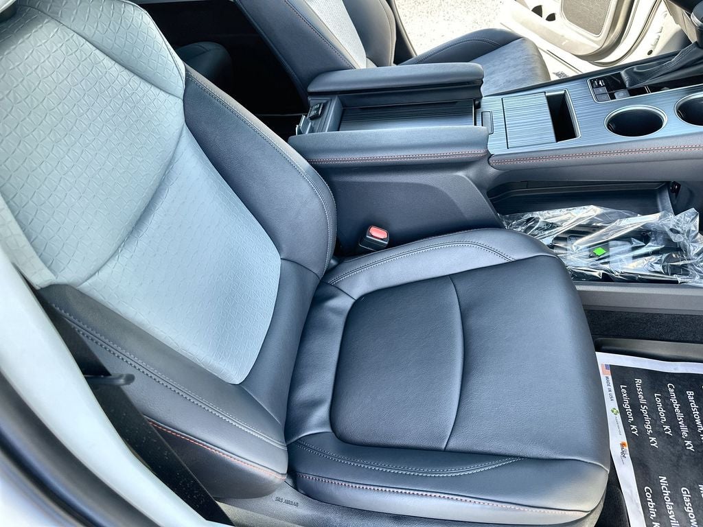 2024 Toyota Sienna XSE 7 Passenger