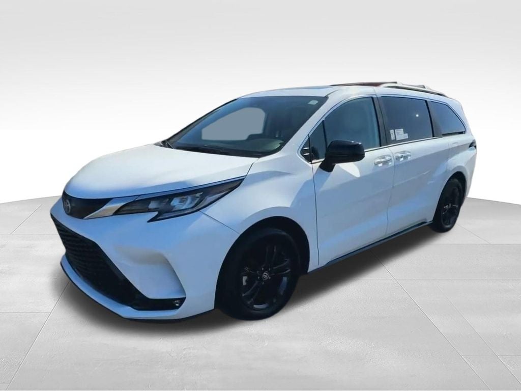 2024 Toyota Sienna XSE 7 Passenger