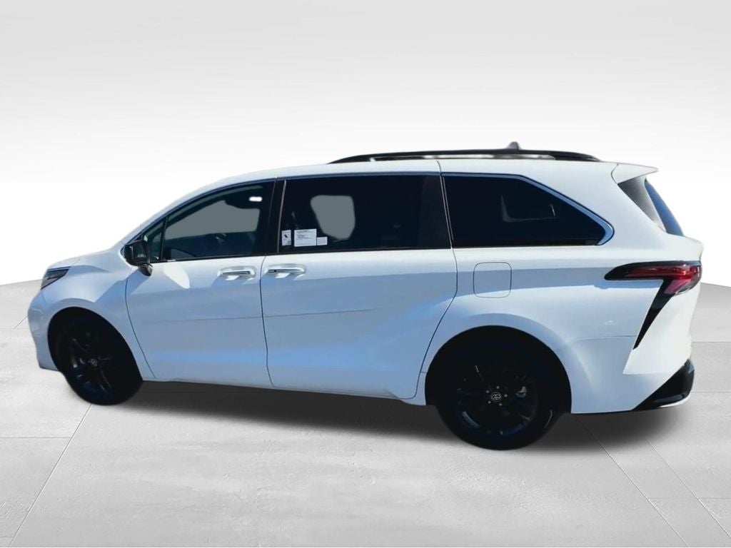 2024 Toyota Sienna XSE 7 Passenger