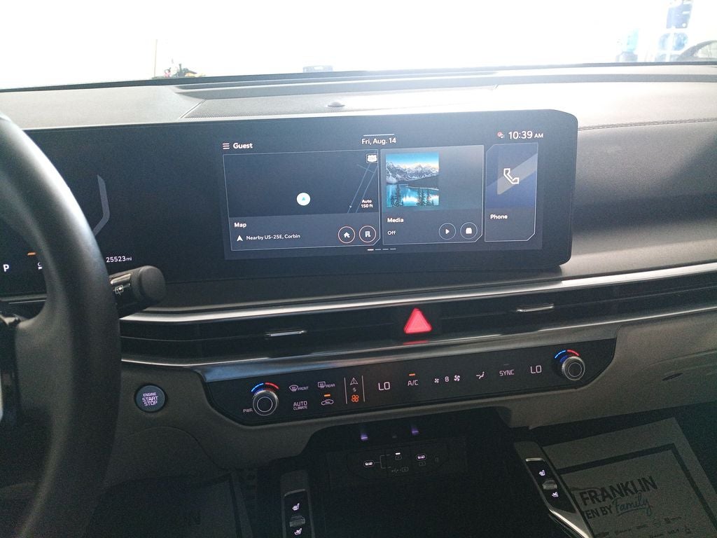 2025 Kia Sorento SX