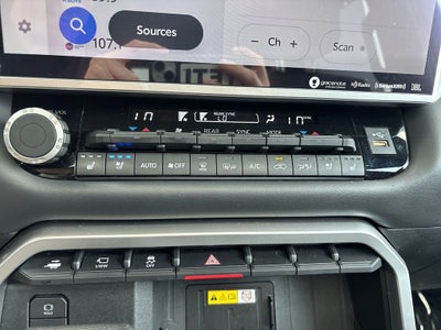 2023 Toyota Sequoia Platinum