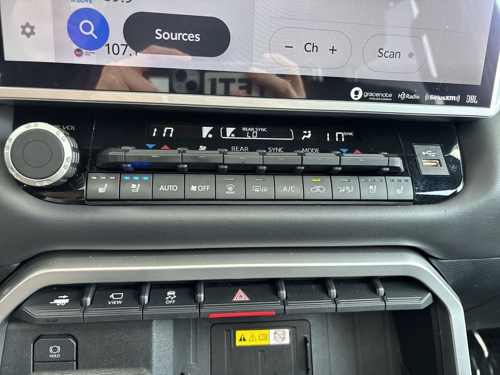 2023 Toyota Sequoia Platinum