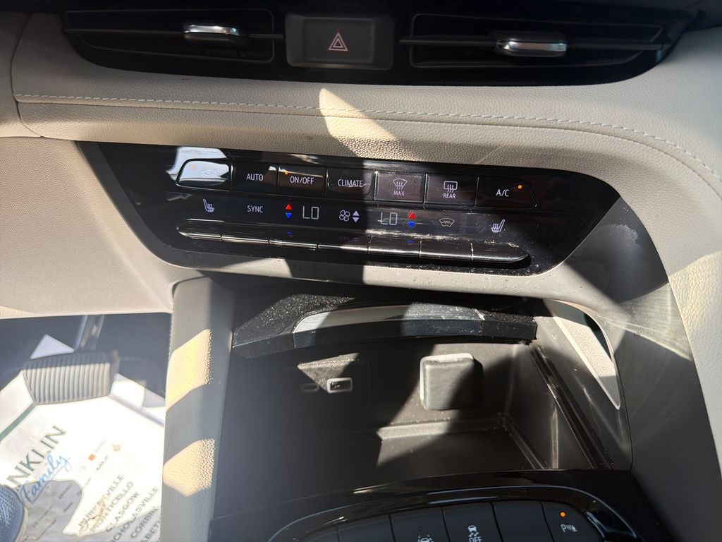 2022 Buick Envision Essence
