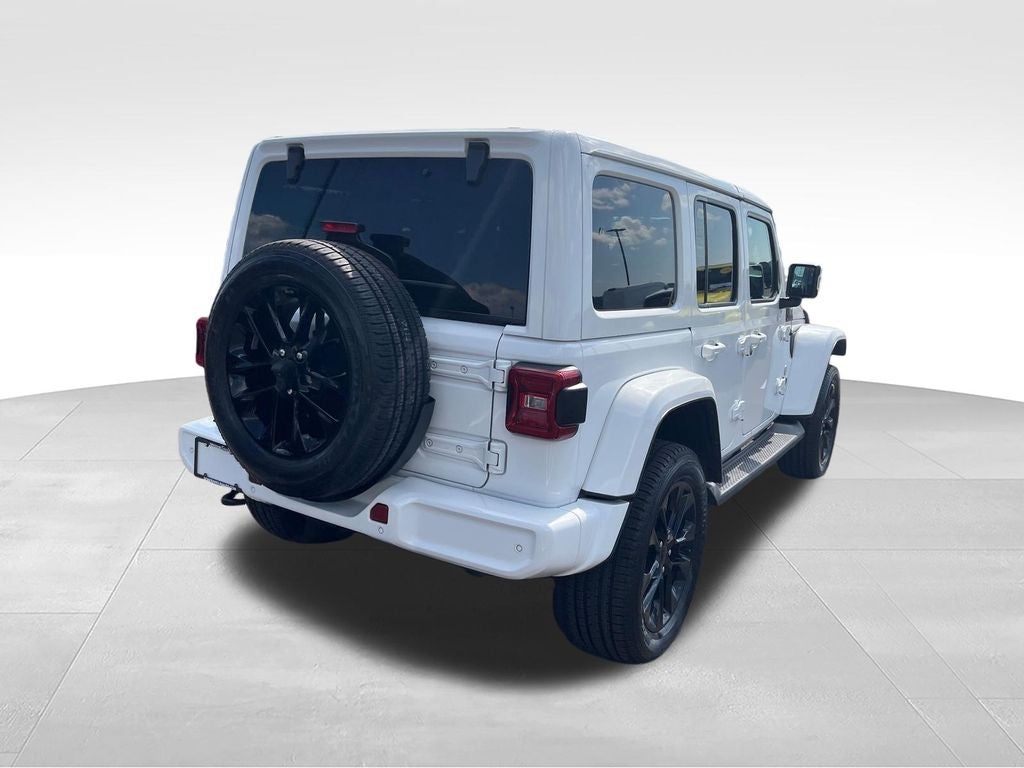2022 Jeep Wrangler Unlimited Sahara High Altitude