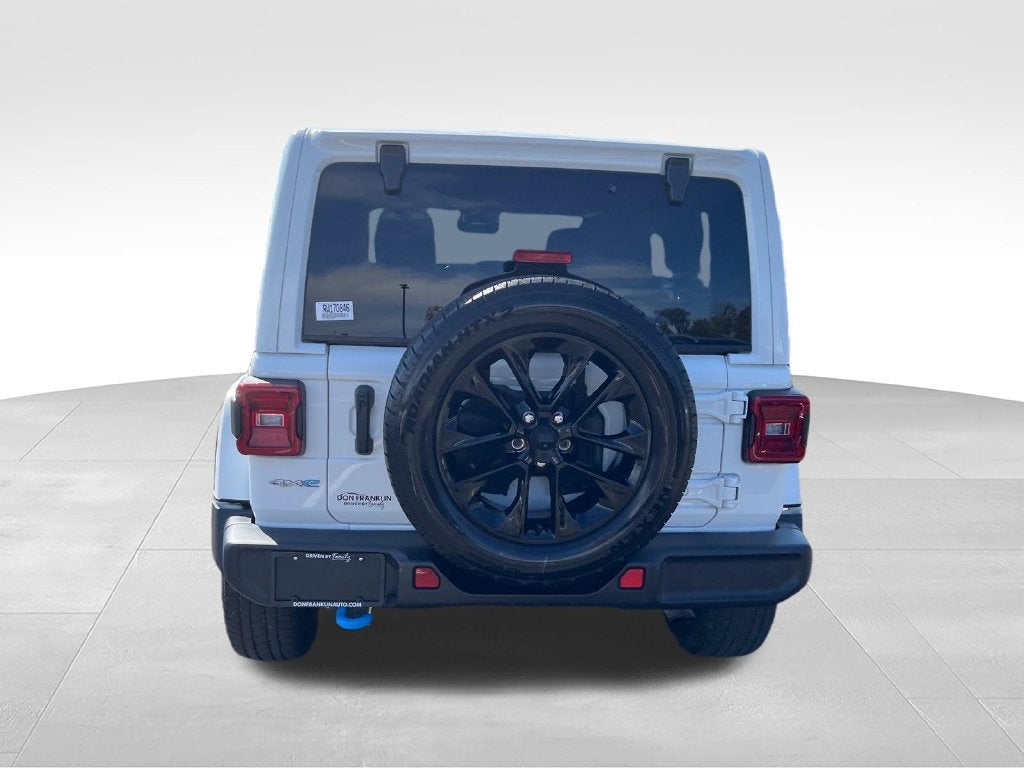 2024 Jeep Wrangler Sahara 4xe