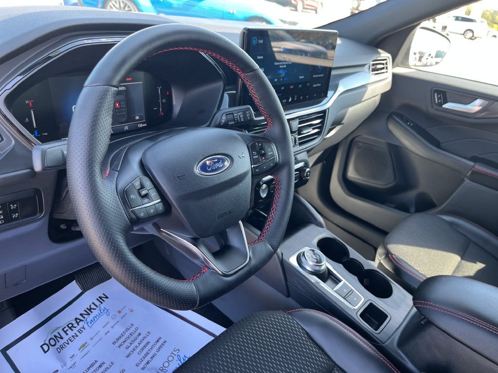 2025 Ford Escape ST-Line