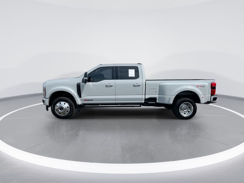 2025 Ford F-450SD Platinum DRW