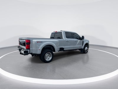 2025 Ford F-450SD Platinum DRW