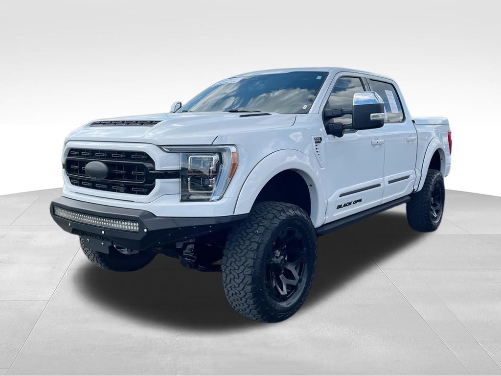 2023 Ford F-150 Lariat *black ops*