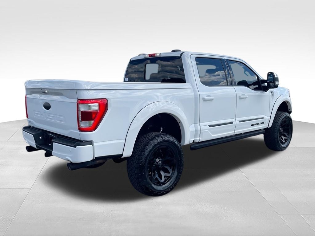 2023 Ford F-150 Lariat *black ops*