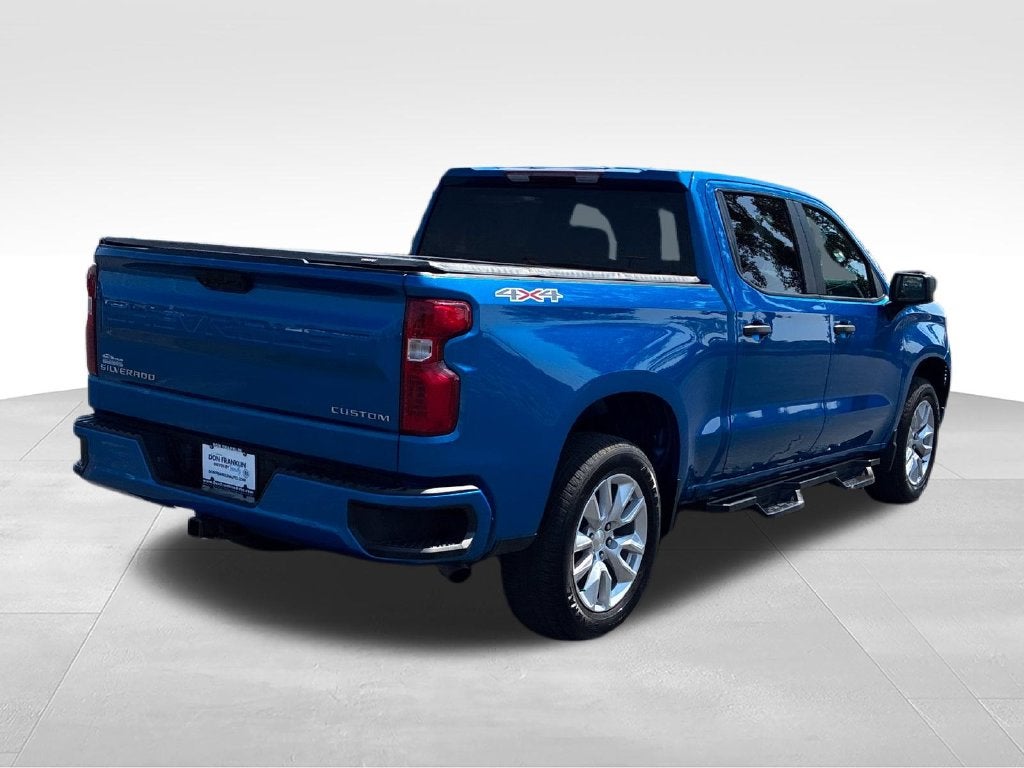 2022 Chevrolet Silverado 1500 Custom