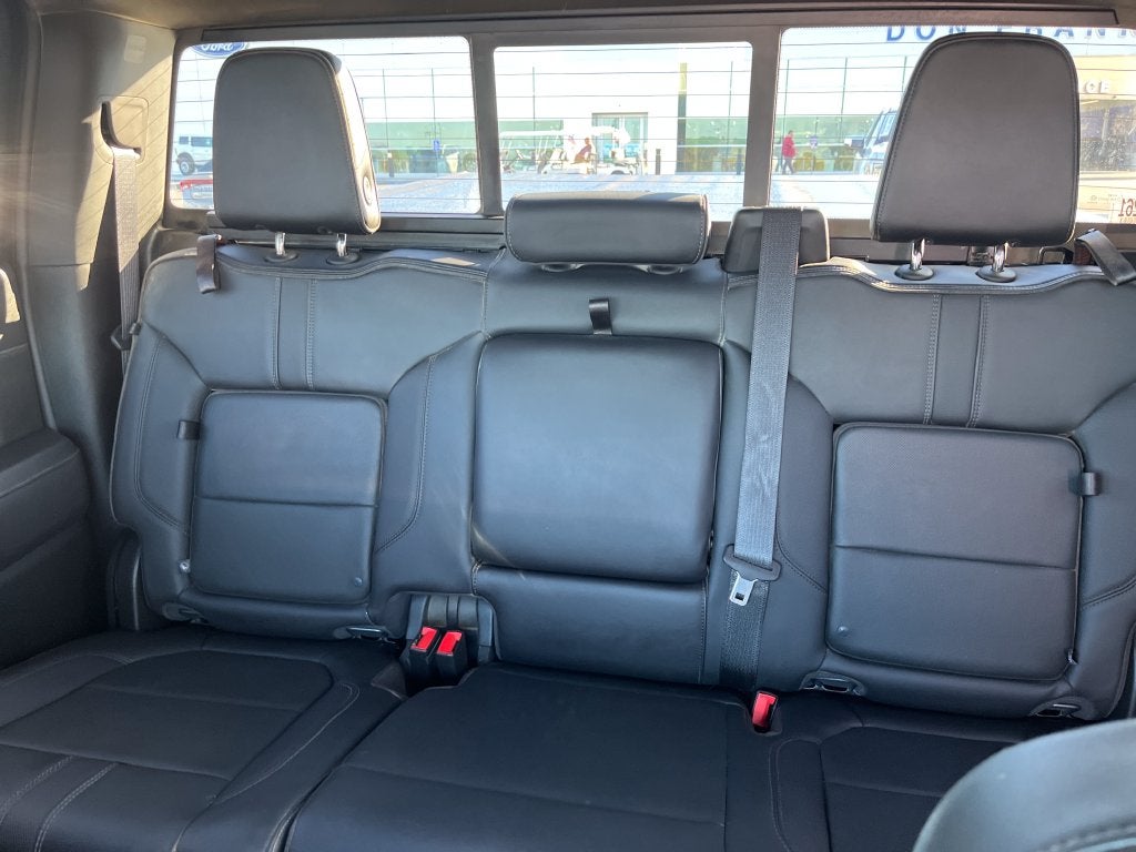 2022 Chevrolet Silverado 1500 LTD High Country