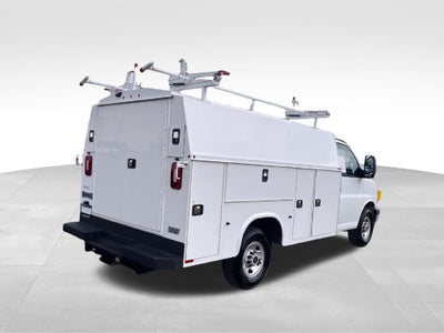 2023 GMC Savana 3500 Work Van