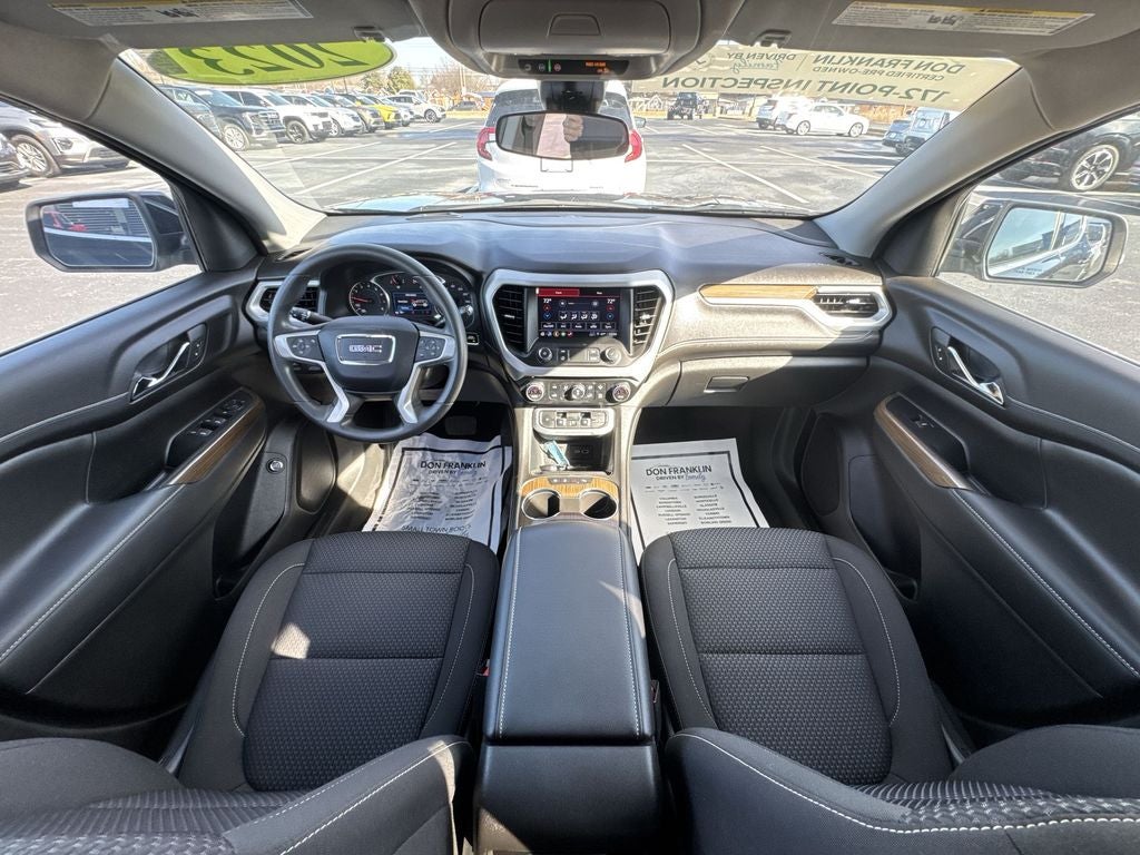 2023 GMC Acadia SLE