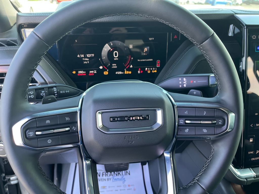 2025 GMC Yukon XL Denali