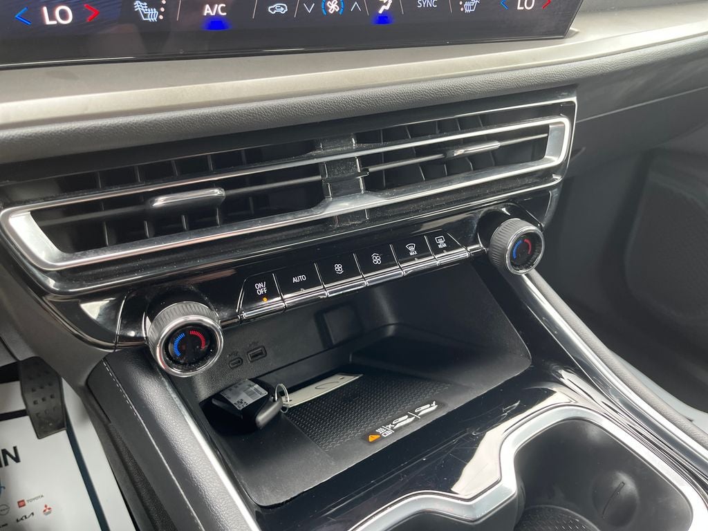 2025 Chevrolet Traverse LT 1LT