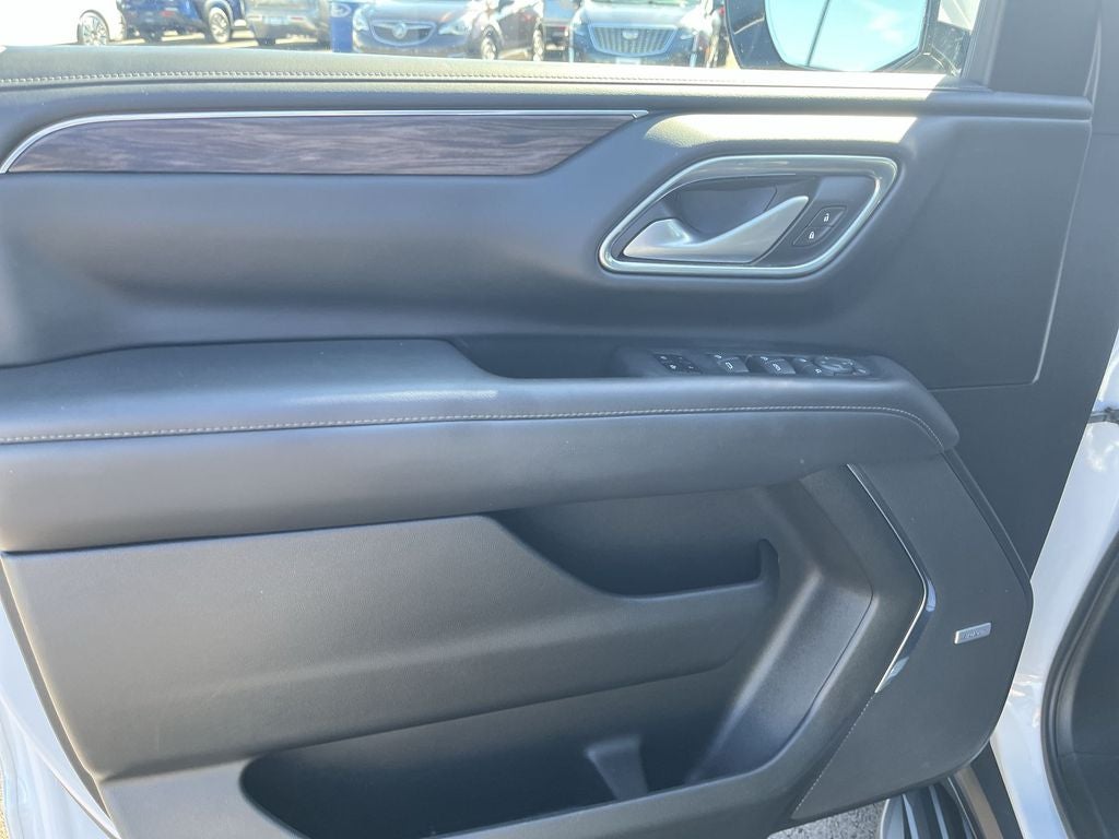2022 Chevrolet Suburban LT