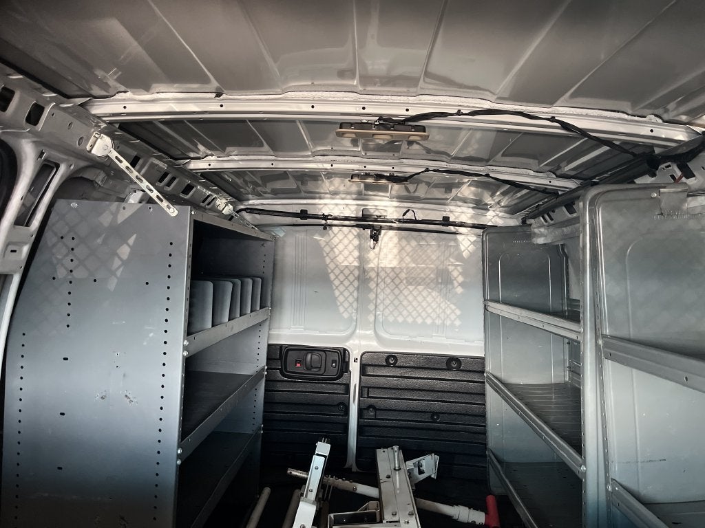 2023 GMC Savana 2500 Work Van