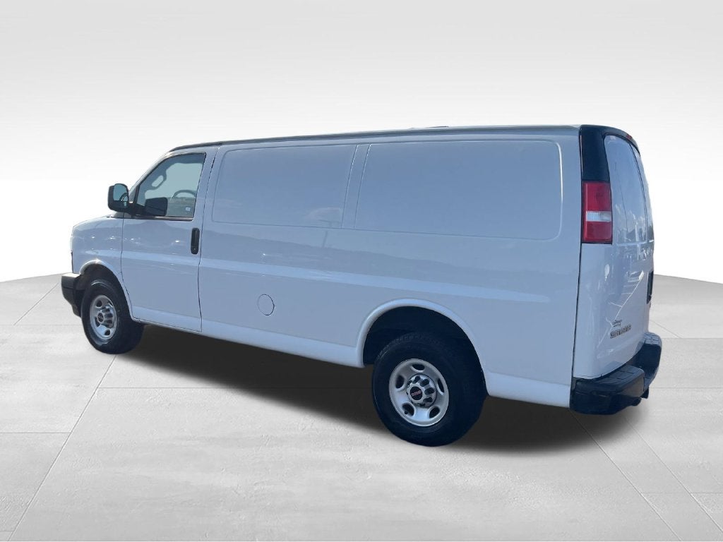 2023 GMC Savana 2500 Work Van