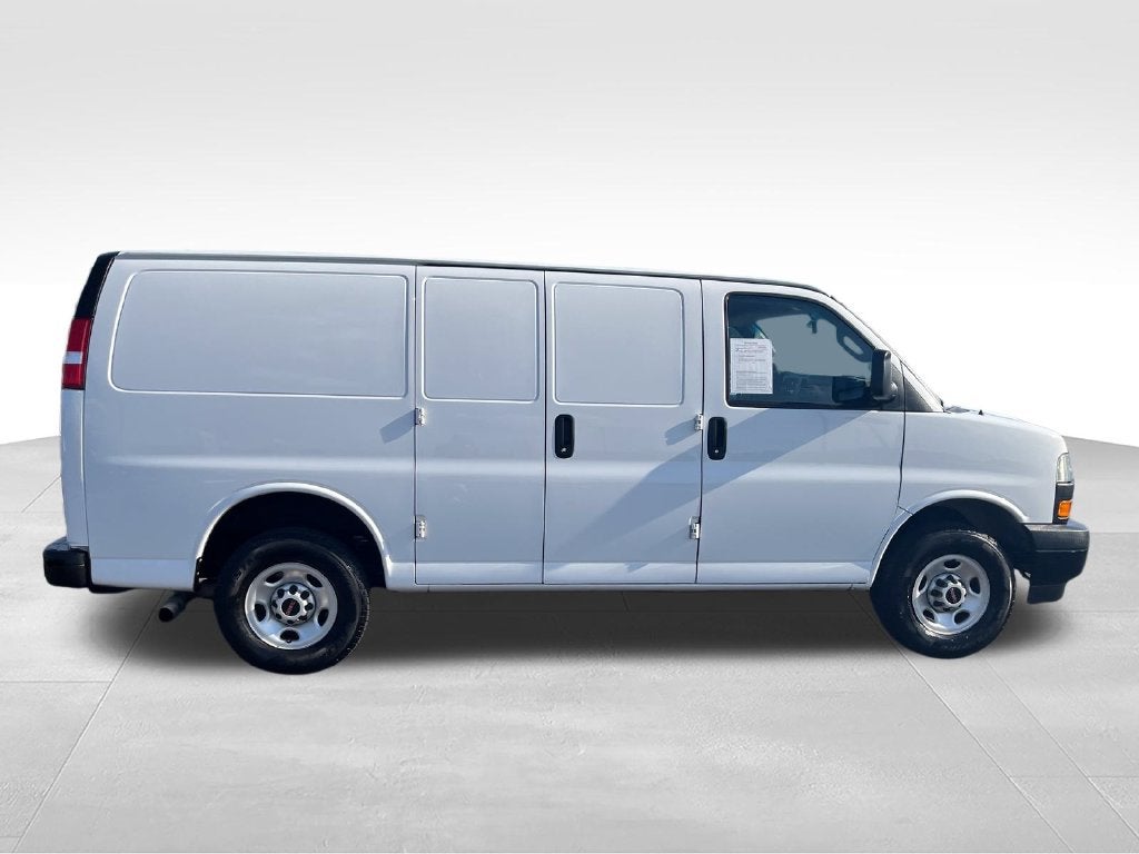 2023 GMC Savana 2500 Work Van