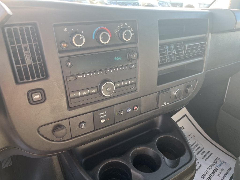 2023 GMC Savana 2500 Work Van