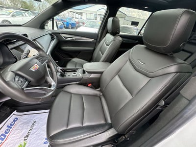 2024 Cadillac XT6 Luxury