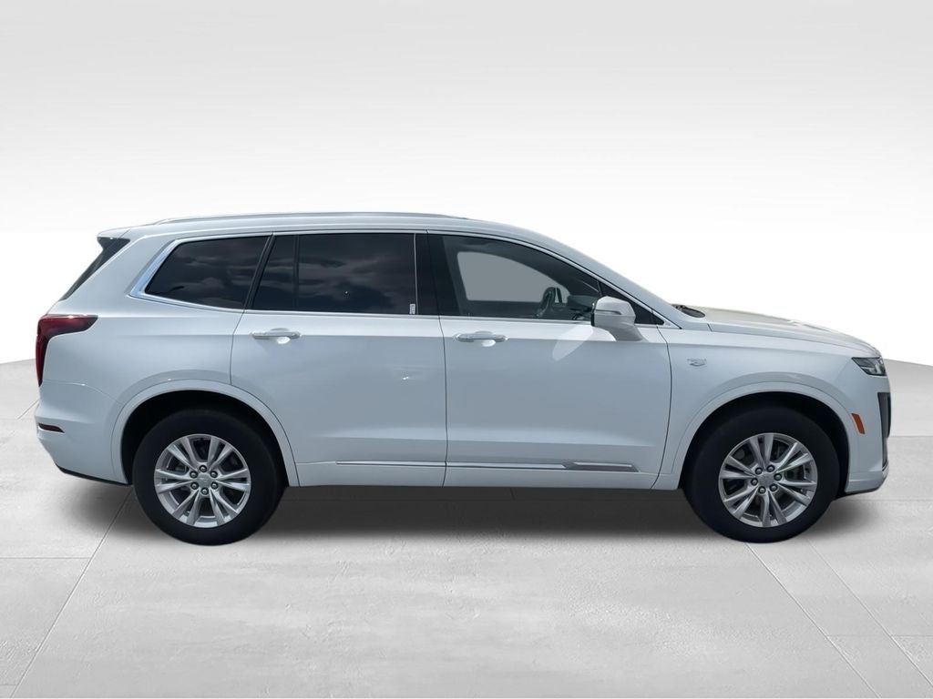 2024 Cadillac XT6 Luxury