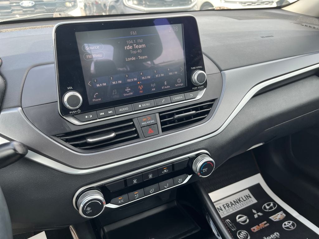 2023 Nissan Altima 2.5 SR