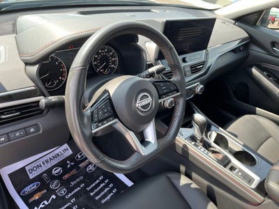 2023 Nissan Altima 2.5 SR